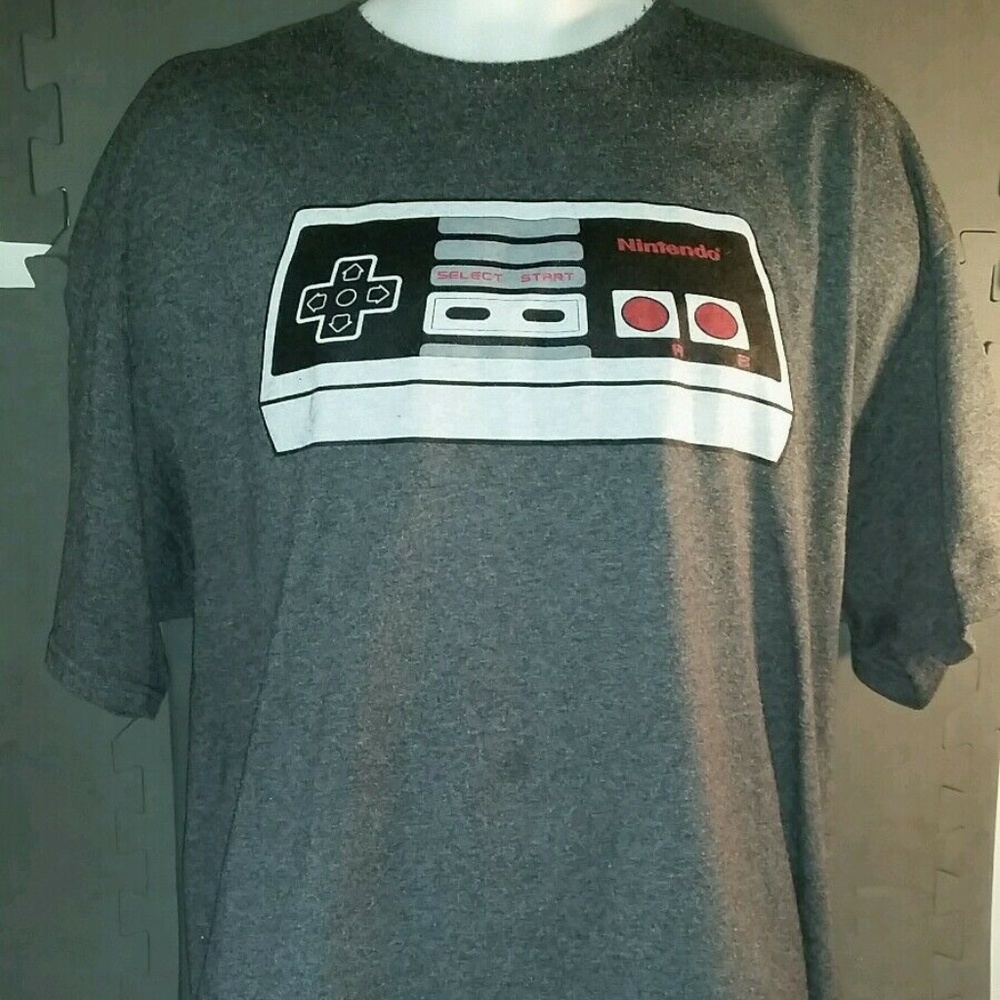 Nintendo Entertainment System NES controller Shirt